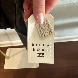 Billabong Onsie Jumper/ Overall size Large